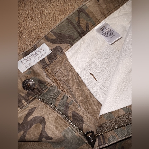 EXPRESS Skinny Fit Hayden Army Fatigue Pants, 28 X 30 - Picture 3 of 11